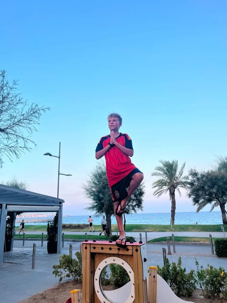 Baumhaltung im Hatha Yoga